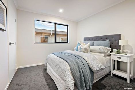 Photo of property in 24 Cooladawson Drive, Flat Bush, Auckland, 2019