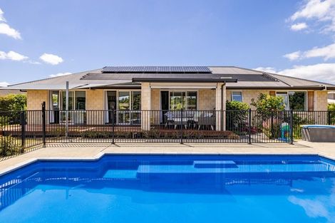 Photo of property in 45 Edkins Road, Kerikeri, 0230