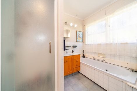 Photo of property in 7 Witham Street, Island Bay, Wellington, 6023