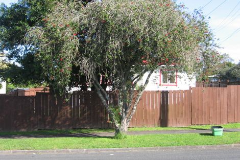 Photo of property in 1/8 Christmas Road, Manurewa, Auckland, 2102