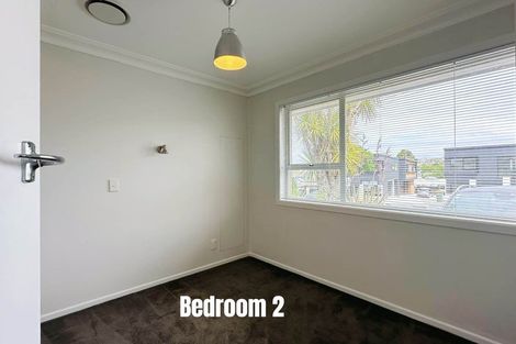 Photo of property in 33b Eastern Beach Road, Bucklands Beach, Auckland, 2012