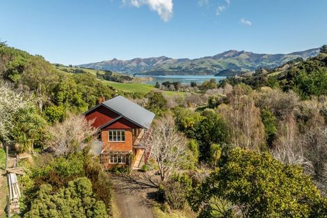 Photo of property in 38 Tizzards Road, Robinsons Bay, Akaroa, 7581