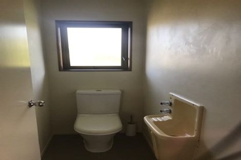 Photo of property in 1 Wisteria Way, Mairangi Bay, Auckland, 0630