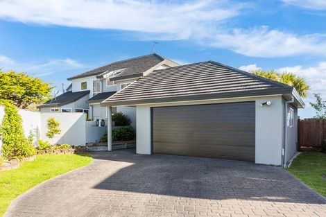 Photo of property in 12 Tombane Terrace, Papakowhai, Porirua, 5024