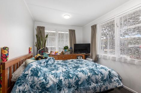 Photo of property in 126 Corinna Street, Waitangirua, Porirua, 5024