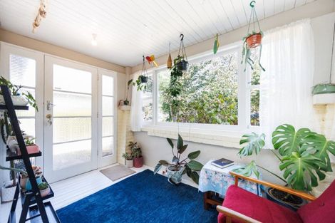 Photo of property in 37 Bryant Street, Takaro, Palmerston North, 4412