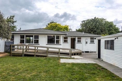 Photo of property in 40 Apollo Parade, Milson, Palmerston North, 4414