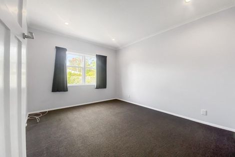 Photo of property in 5 Tarawera Road, Johnsonville, Wellington, 6037