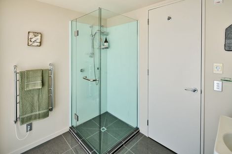 Photo of property in Portal Apartments, 7d/42 Cable Street, Te Aro, Wellington, 6011