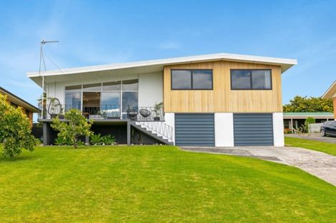 Photo of property in 35 Seaway Terrace, Otumoetai, Tauranga, 3110