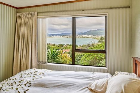 Photo of property in 27 Humphreys Grove, Titahi Bay, Porirua, 5022