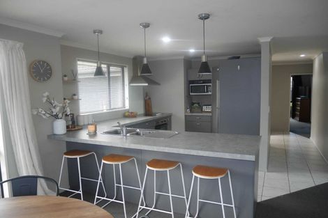 Photo of property in 29 Mataroa Place, Parklands, Christchurch, 8083