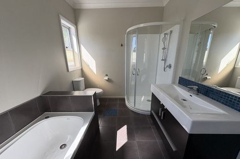 Photo of property in 81 Meeanee Road, Taradale, Napier, 4112