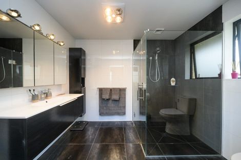 Photo of property in 80 Tokomaru East Road, Tokomaru, Palmerston North, 4474