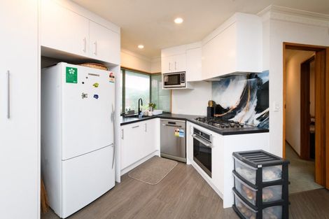 Photo of property in 9 Edgecombe Court, Roslyn, Palmerston North, 4414