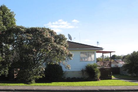 Photo of property in 135 Dominion Road, Papakura, 2110