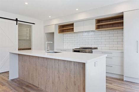 Photo of property in 8 Denton Street, Amberley, 7410