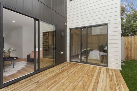 Photo of property in 7c Mildmay Road, Henderson, Auckland, 0610