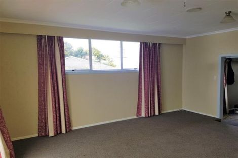 Photo of property in 60 Celia Street, Stratford, 4332