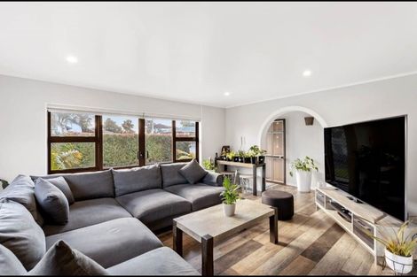 Photo of property in 94 Jellicoe Road, Manurewa, Auckland, 2102