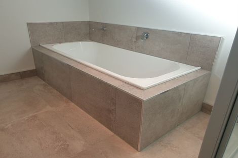 Photo of property in 24 Karearea Avenue, Kenepuru, Porirua, 5022