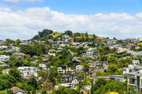 Photo of property in 405/9 Sarawia Street, Newmarket, Auckland, 1052