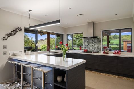 Photo of property in 80 Ingram Road, Bombay, Drury, 2579