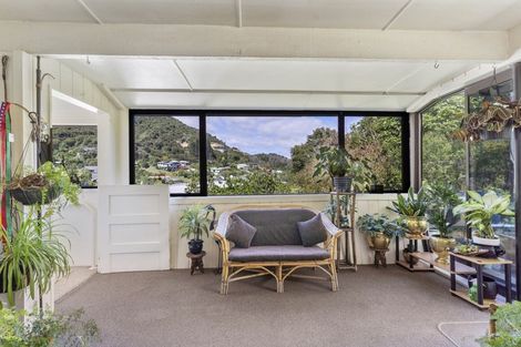 Photo of property in 16 Arthur Crescent, Waikawa, Picton, 7220