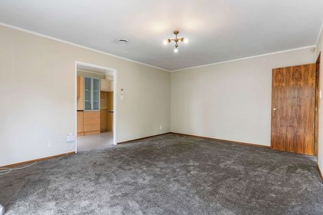 Photo of property in 71 Sikkim Crescent, Clover Park, Auckland, 2019