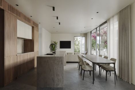 Photo of property in 55 Browns Road, St Albans, Christchurch, 8014