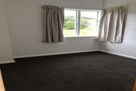 Photo of property in 33 Hindmarsh Street, Johnsonville, Wellington, 6037