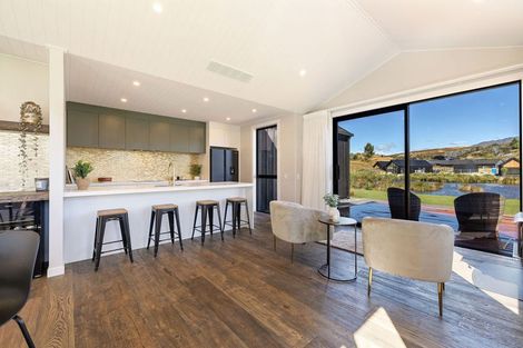 Photo of property in 22 Woolshed Road, Jacks Point, Queenstown, 9371