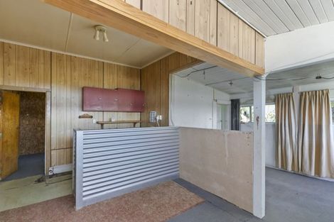 Photo of property in 455 Karaka Bay Road, Karaka Bays, Wellington, 6022