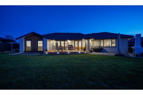 Photo of property in 32 Lindsay Way, Grasmere, Invercargill, 9810