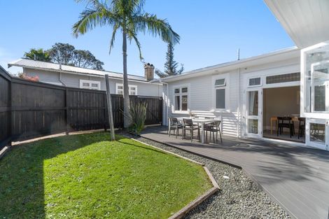Photo of property in 79a Pah Road, Royal Oak, Auckland, 1023