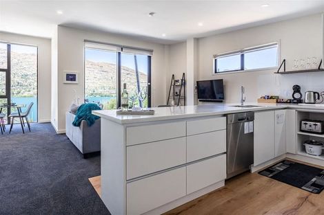 Photo of property in 7 Livingstone Lane, Frankton, Queenstown, 9300