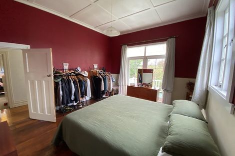 Photo of property in 16 Malvern Road, Morningside, Auckland, 1022