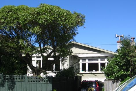 Photo of property in 98 Khandallah Road, Khandallah, Wellington, 6035