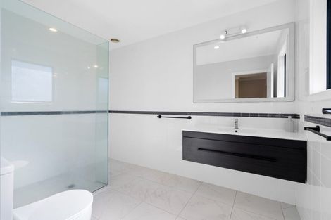 Photo of property in 43 Forrest Road, Cambridge, 3493