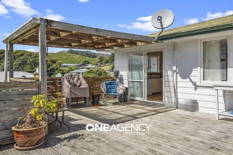 Photo of property in 151 Sievers Grove, Cannons Creek, Porirua, 5024