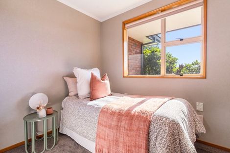 Photo of property in 27 Eglinton Street, Winton, 9720