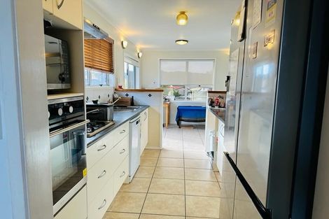 Photo of property in 7 Starling Place, Ranui, Auckland, 0612