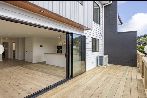 Photo of property in 30a Coronation Road, Hillcrest, Auckland, 0627