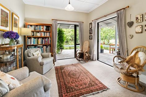 Photo of property in 23 Wharf Road, Clarks Beach, Pukekohe, 2679