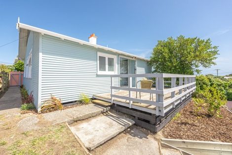 Photo of property in 29 Karewa Street, Castlecliff, Whanganui, 4501