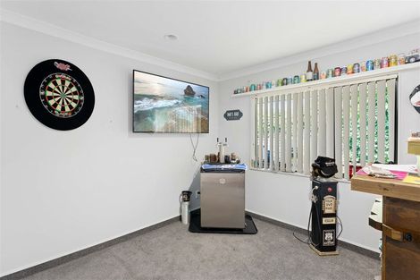 Photo of property in 15 Rifleman Lane, Paraparaumu Beach, Paraparaumu, 5032
