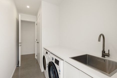 Photo of property in 22 Hugo Shaw Drive, Cambridge, 3434