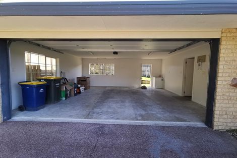 Photo of property in 33 Princeton Parade, Albany, Auckland, 0632