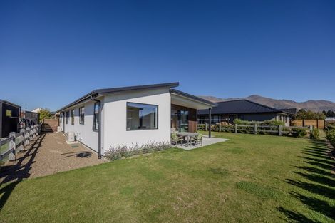 Photo of property in 25 Campbell Road, Wanaka, 9305