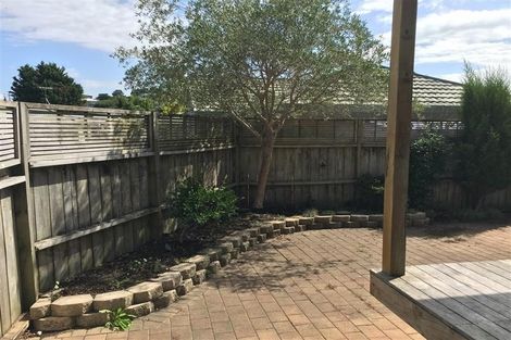 Photo of property in 110 Brightside Road, Stanmore Bay, Whangaparaoa, 0932